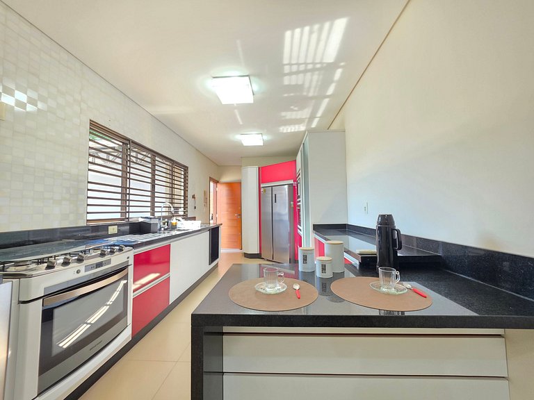 Casa Bairro Nobre 3 Quartos prox Paraguai