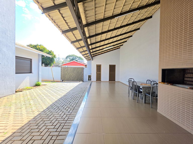 Casa Bairro Nobre 3 Quartos prox Paraguai