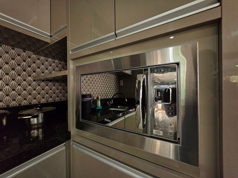 Casa 6 Quartos Ampla com área verde 5 min Centro