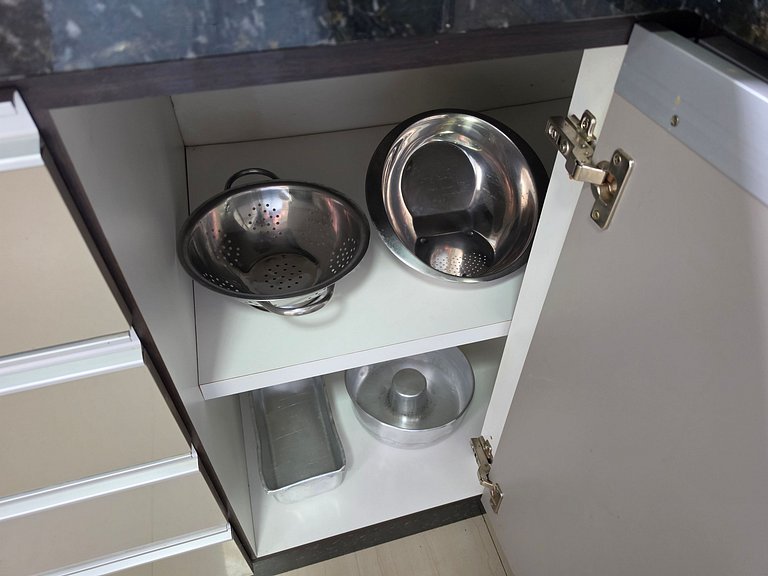 Casa 6 Quartos Ampla com área verde 5 min Centro