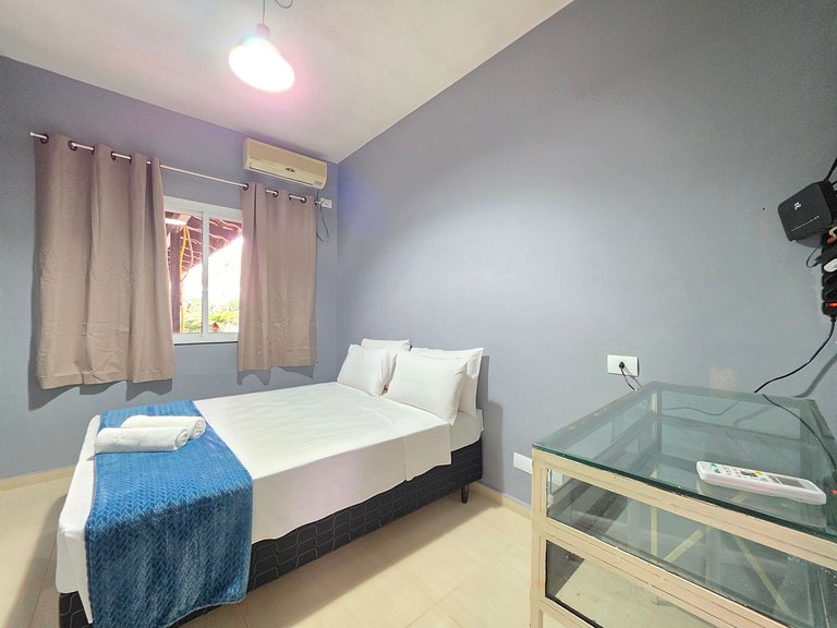 Casa 6 Quartos Ampla com área verde 5 min Centro
