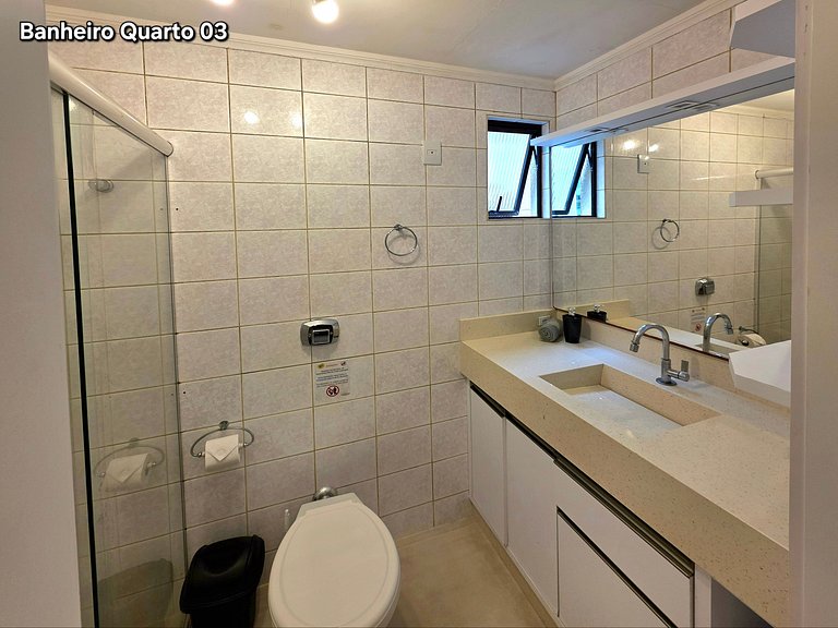 Apt 03 Quartos Poucos Passos do Mar em Meia Praia