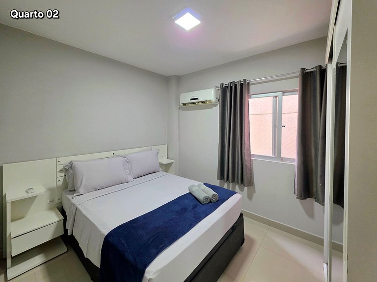 Apt em Meia Praia | 2 Quartos Quadra mar