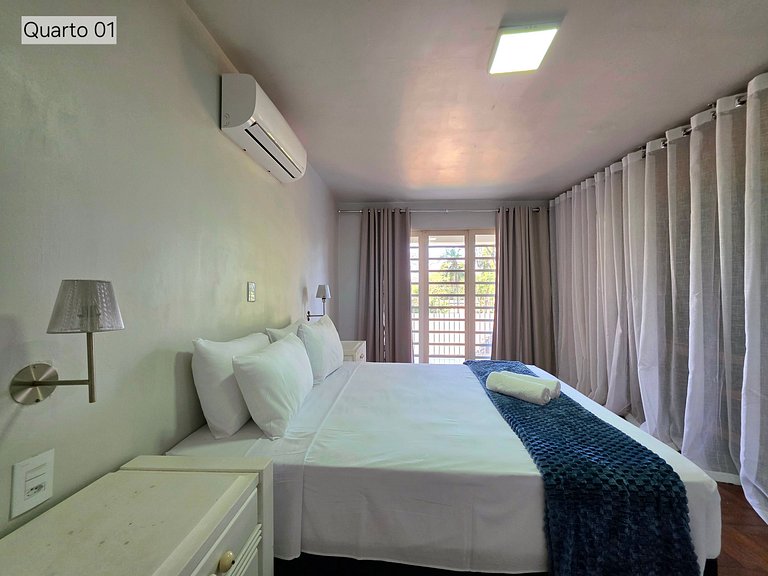 Casa Ampla com Piscina, 4 Quartos Bairro Nobre