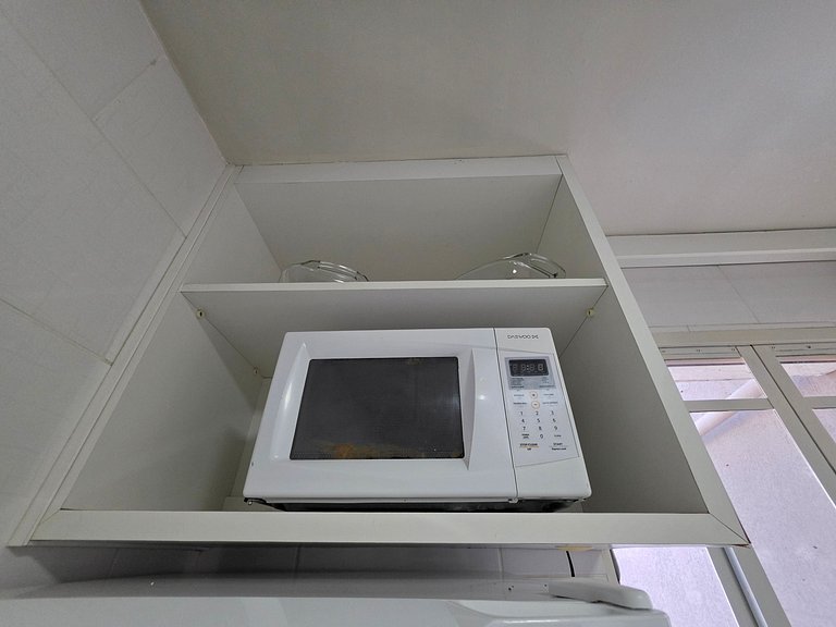 Casa Ampla com Piscina, 4 Quartos Bairro Nobre