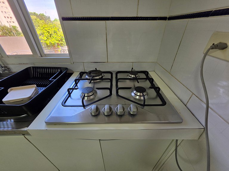 Casa Ampla com Piscina, 4 Quartos Bairro Nobre