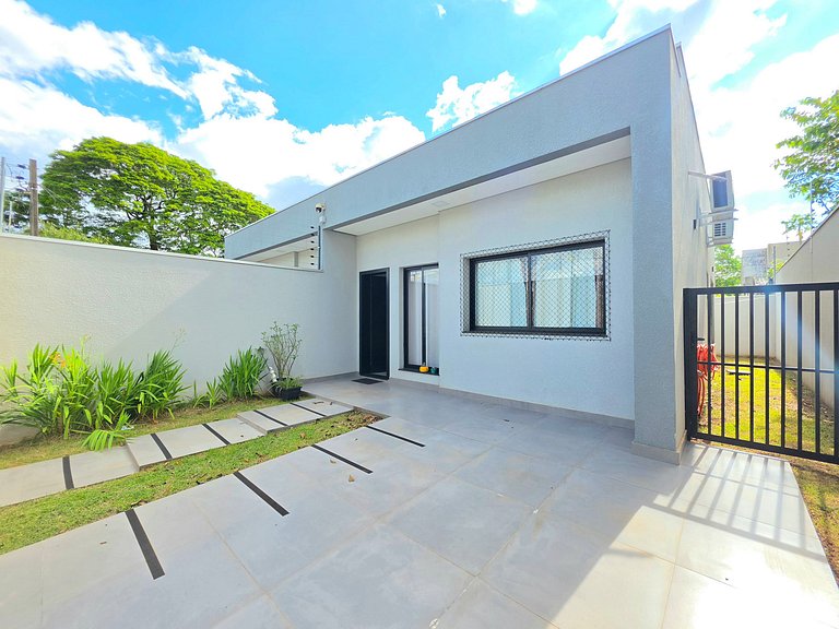 Casa Completa para 5 pessoas prox. Centro e Cat.
