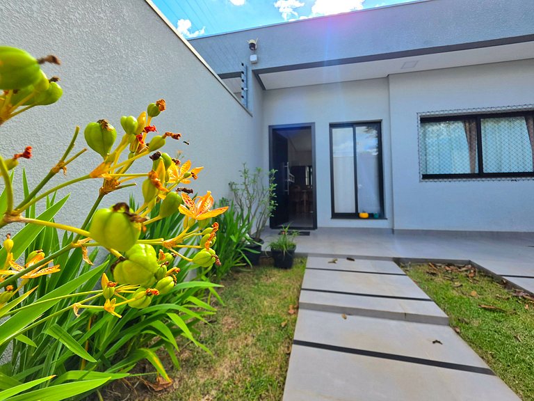 Casa Completa para 5 pessoas prox. Centro e Cat.