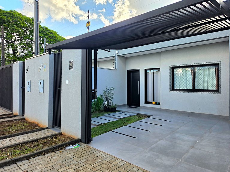 Casa Completa para 5 pessoas prox. Centro e Cat.