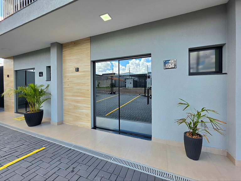 Studio 104 novo confortável | Térreo 10min Centro