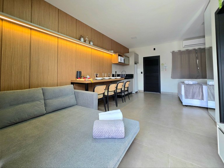 Studio 104 novo confortável | Térreo 10min Centro