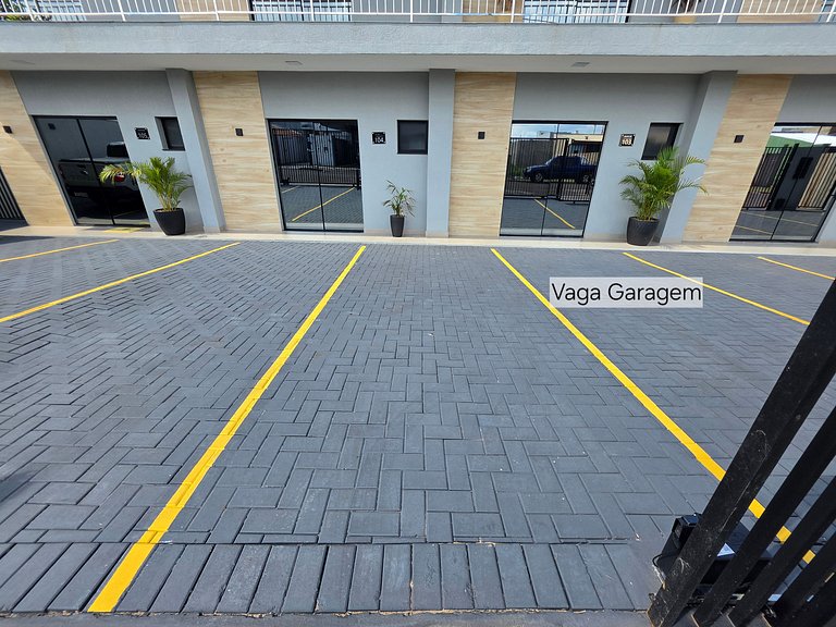 Studio 103 novo confortável | Térreo 10min Centro