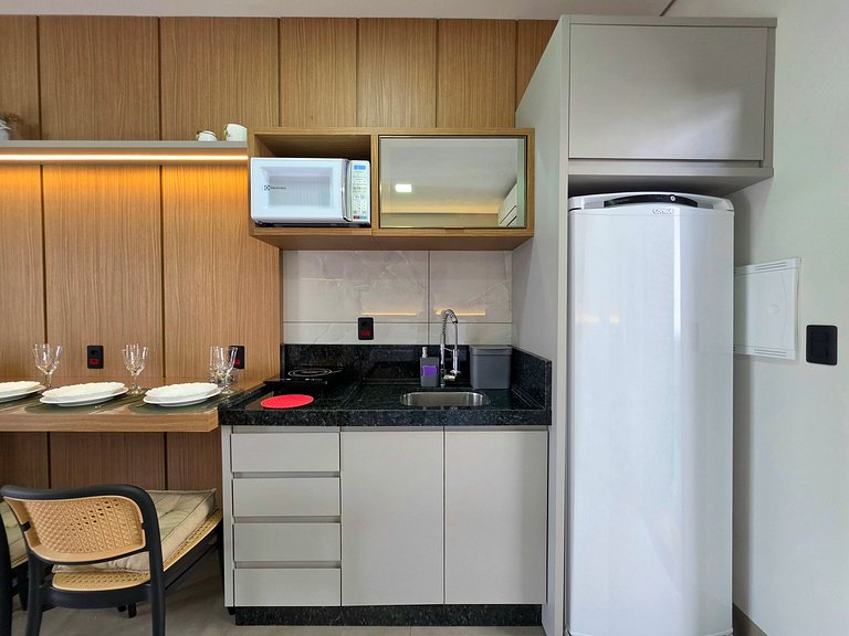 Studio 103 novo confortável | Térreo 10min Centro