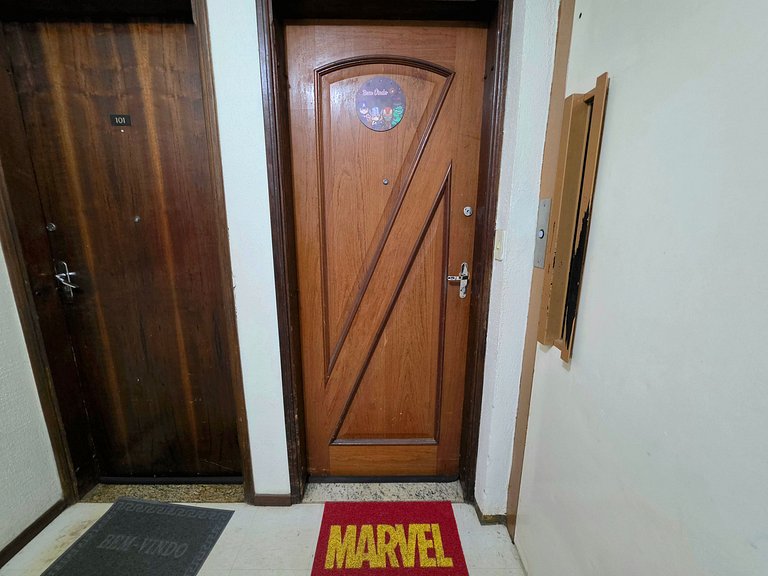 Apto Marvel | 03 Quartos em Condominio