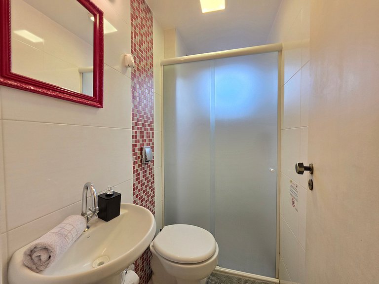 Apt 3 Quartos - 10 min Centro em Condominio