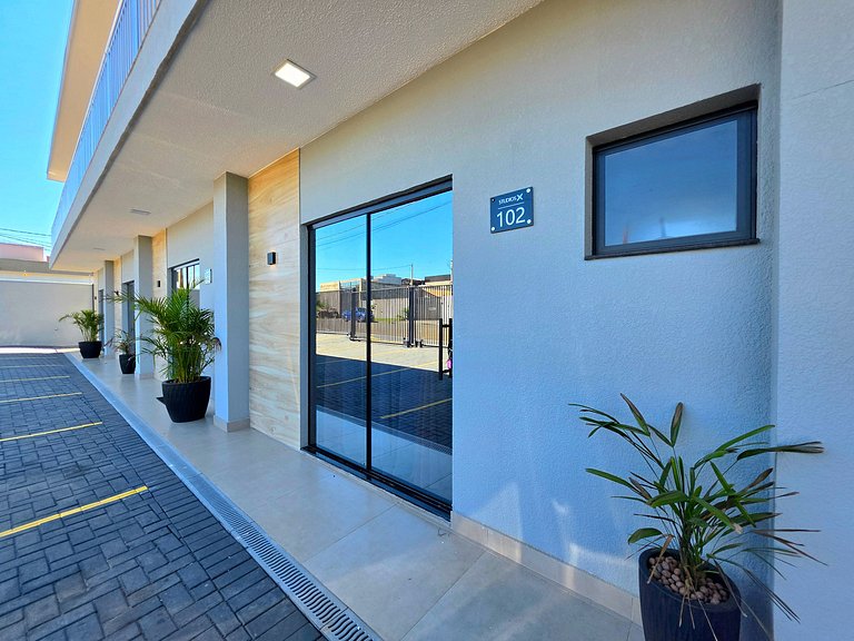 Apartamento 102 Novo e Aconchegante a 10 min Centr