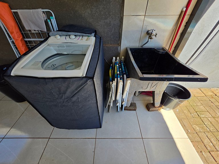 Casa para 8 pessoas com Piscina localização tranqu