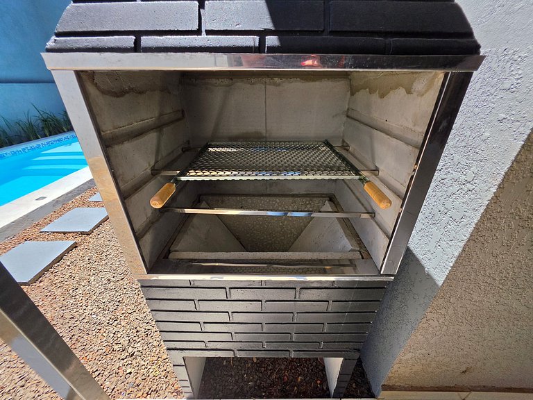 Casa para 8 pessoas com Piscina localização tranqu