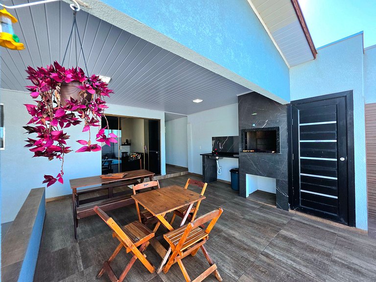 Casa Familiar | Piscina | Conforto Ótima Localizaç