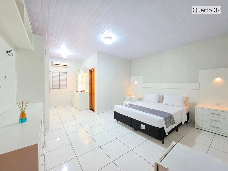 Casa 3 Quartos 3 WC - Próx. Shopping e Centro