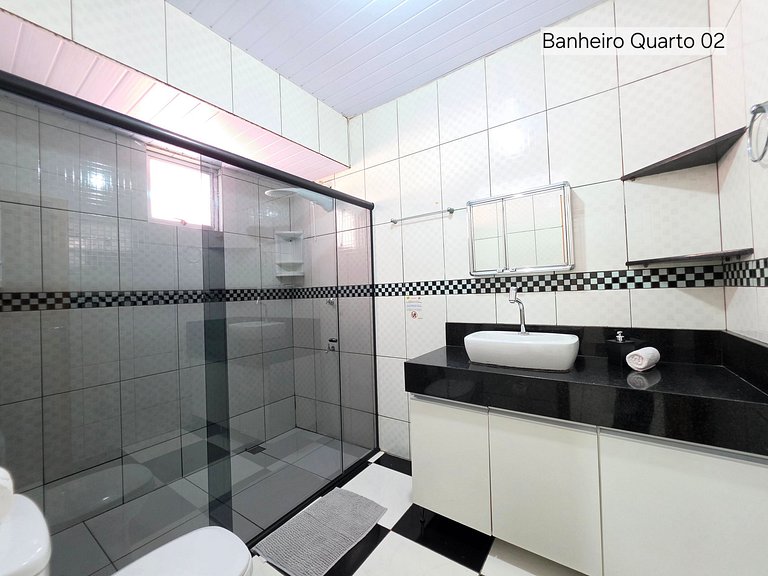 Casa 3 Quartos 3 WC - Próx. Shopping e Centro