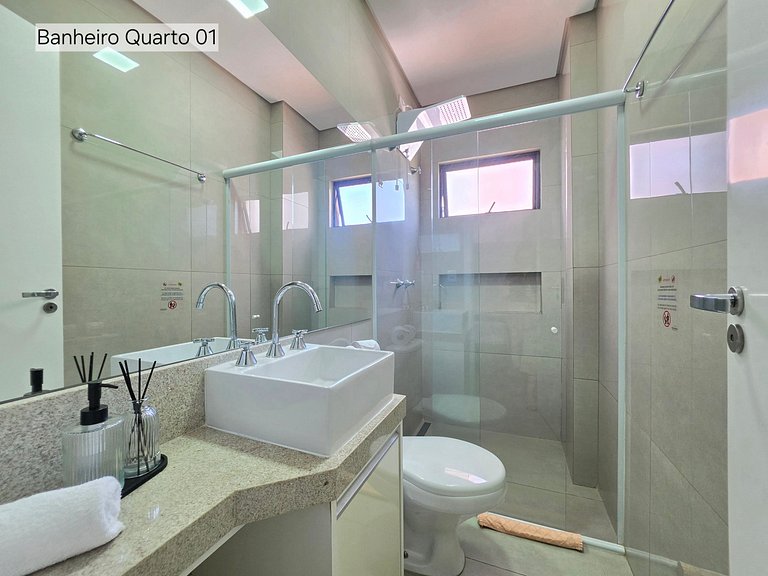 Apt Novíssimo 2 quartos em Ótima localização