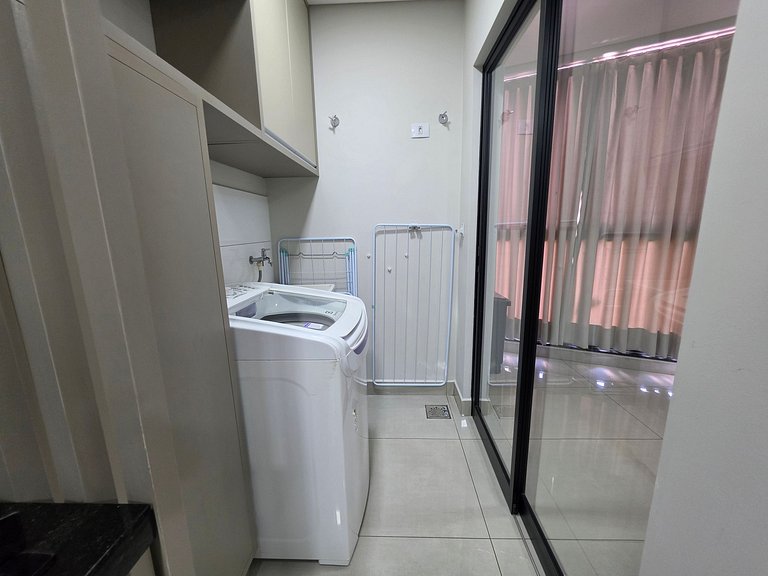 Apt Novíssimo 2 quartos em Ótima localização