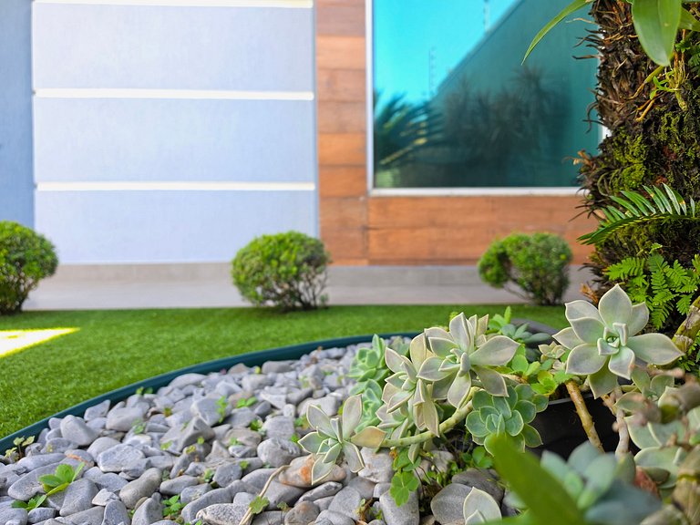 Casa Alto Padrão | 4 Quartos • Hidromassagem