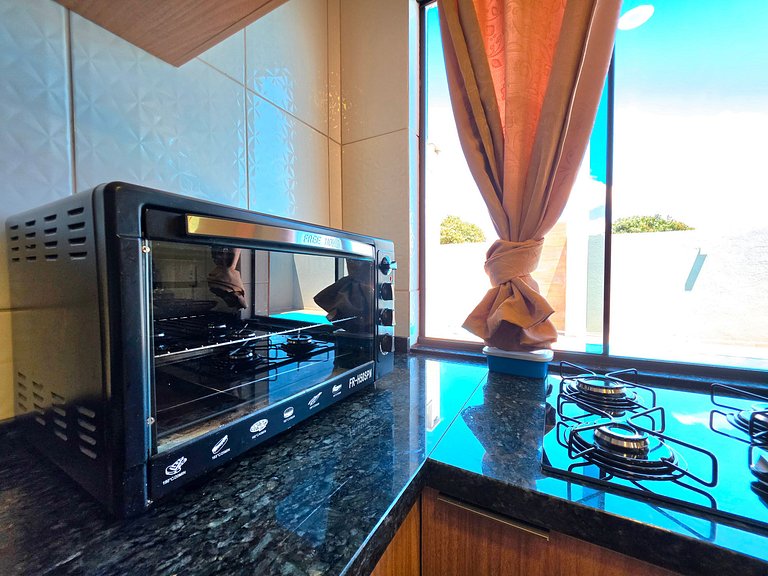 Casa 3 quartos 2 banheiros com piscina 10mi centro