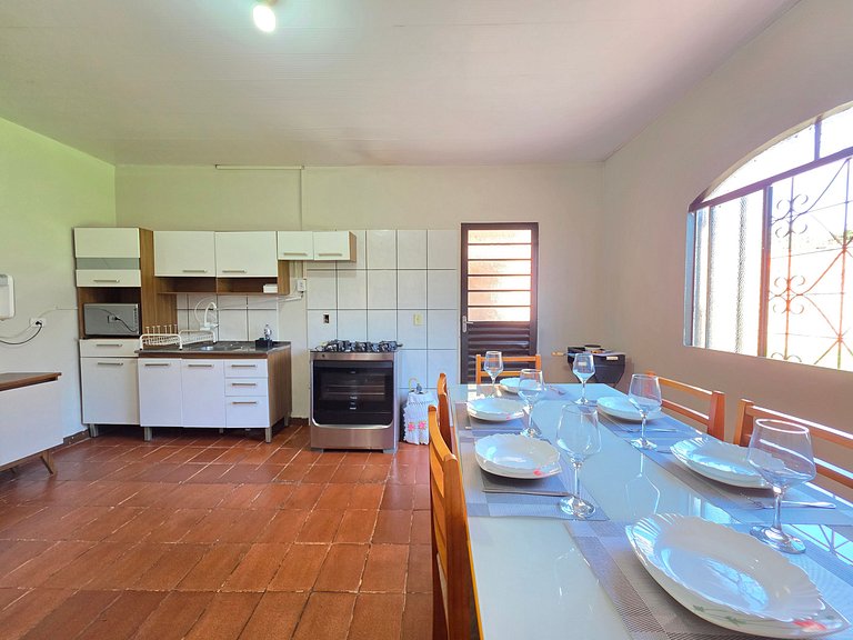 Casa quintal amplo 5 min Centro e 15 min Atrativos