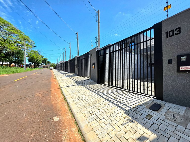 Casa Novíssima Aconchegante 10 min Centro