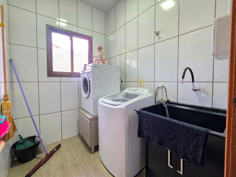 Casa para 8 Pessoas | Mesa de Sinuca 10 min Centro