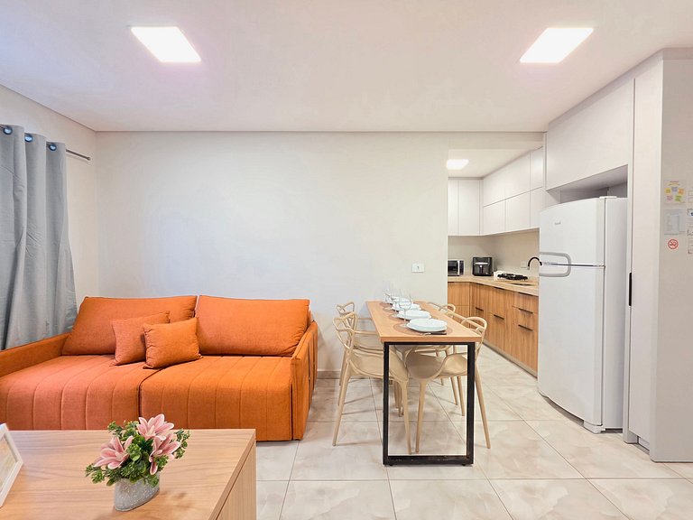 Studio no Coração de Foz com Garagem e Elevador